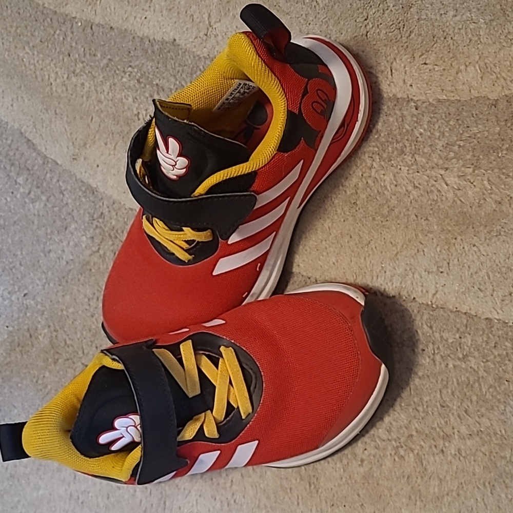 Boys Adidas Mickey Sneakers, size 13